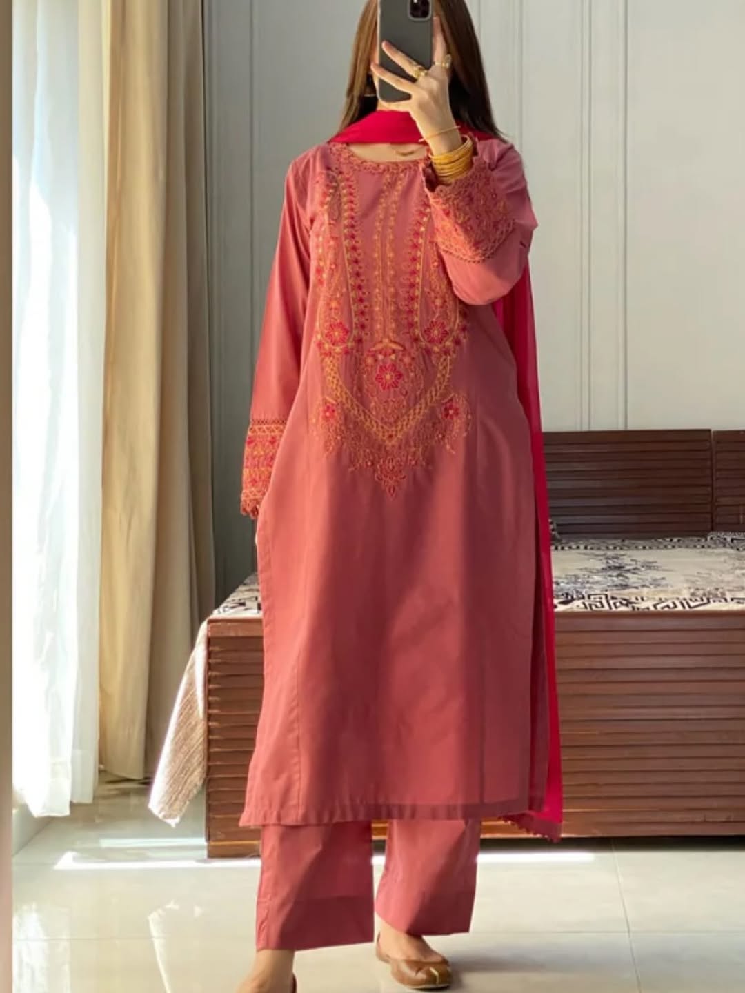 কলকা থ্রি পিস